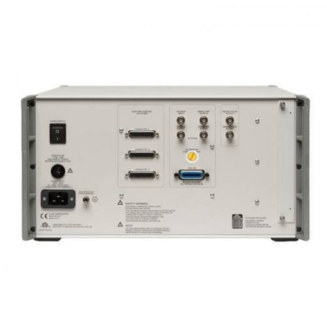 Эталон электропитания Fluke 6105A Эталон электропитания Fluke 6105A